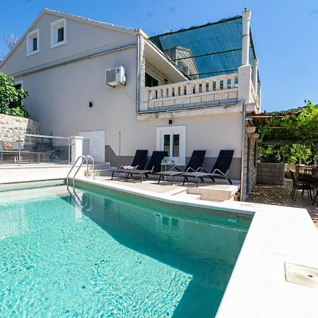 Seaside Apartments With A Swimming Pool Tri Zala, Korcula - 558 Zrnovo Ngoại thất bức ảnh