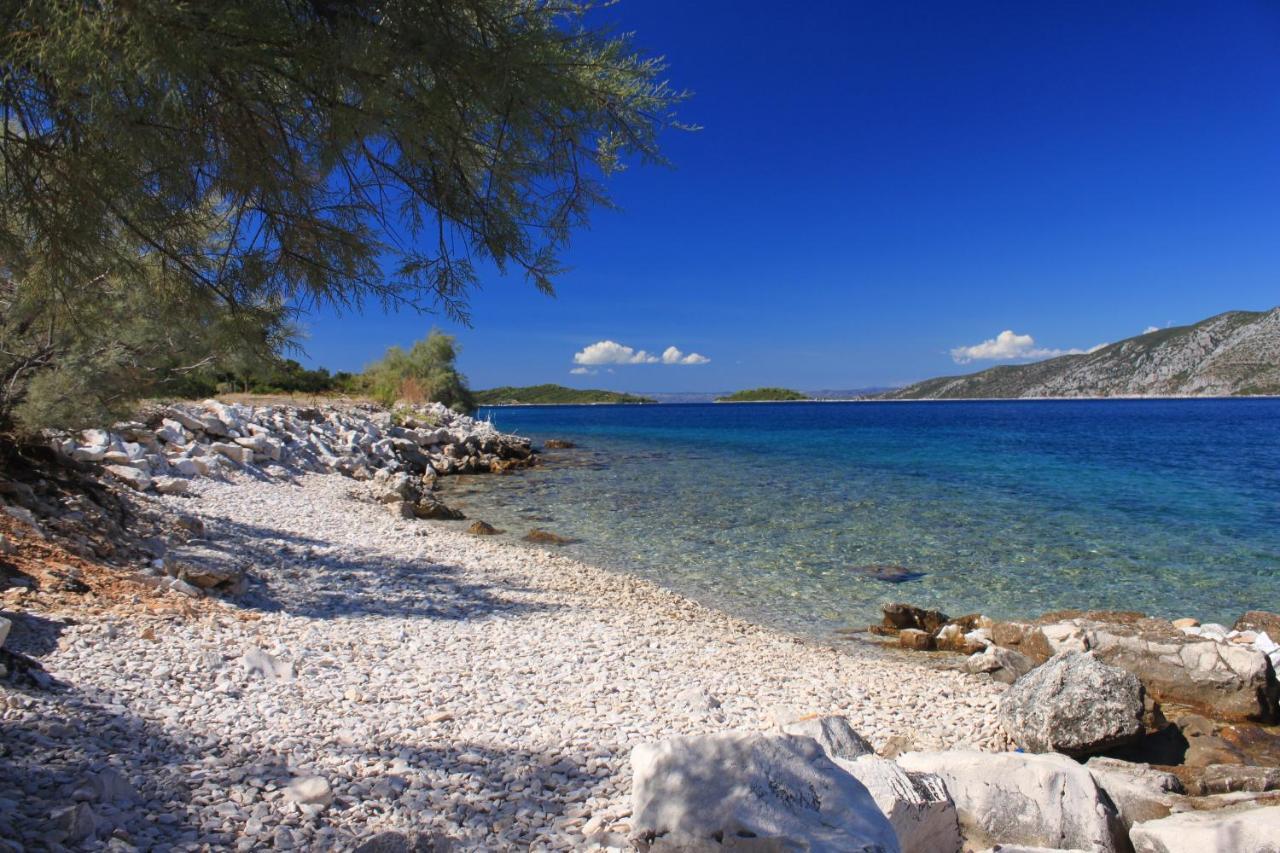 Seaside Apartments With A Swimming Pool Tri Zala, Korcula - 558 Zrnovo Ngoại thất bức ảnh