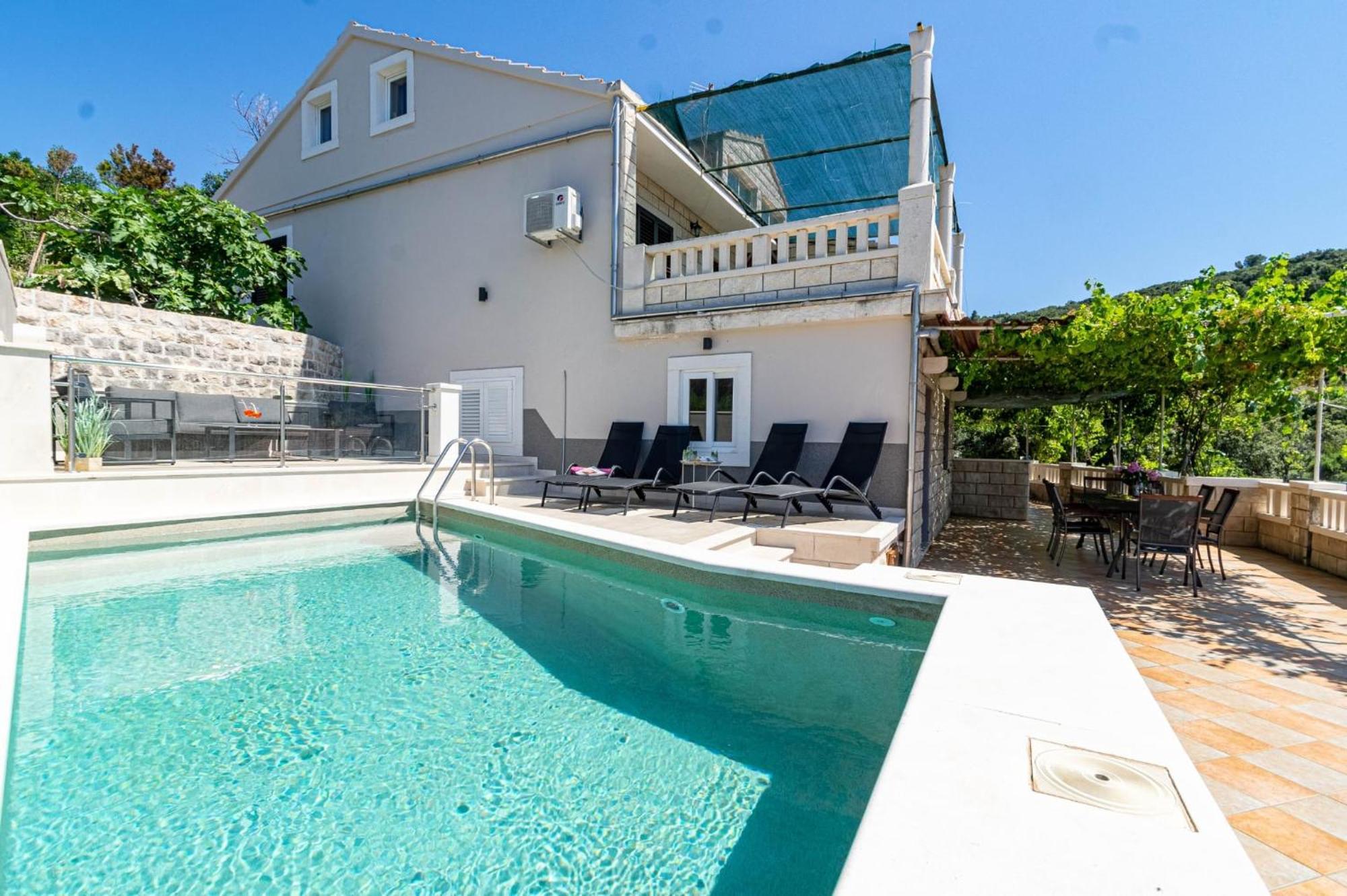 Seaside Apartments With A Swimming Pool Tri Zala, Korcula - 558 Zrnovo Ngoại thất bức ảnh
